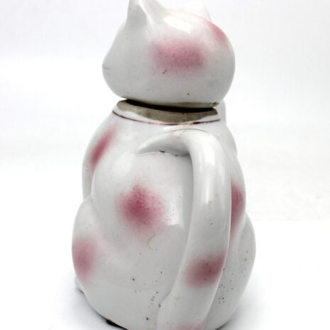 3-16944A-WLE-cat-turn-rear-tail-front 3-16944A-WLE-cat-turn-rear-tail-front