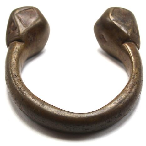 3152-Tuareg-close-top-3 3152-Tuareg-close-top-3