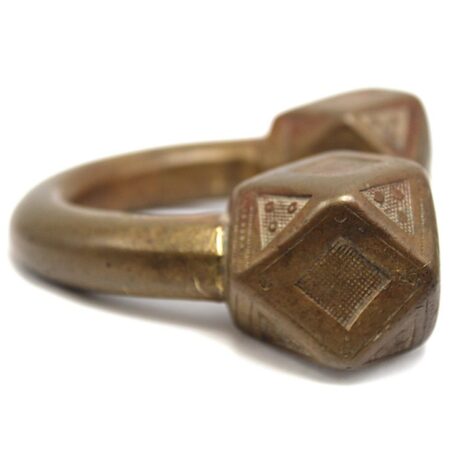 3161-YOE-Taureg-King-flt-rt5 3161-YOE-Taureg-King-flt-rt5