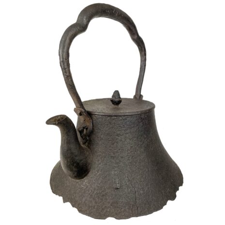 12 4153 Tetsuban Pot Horses copy 3 12 4153 Tetsuban Pot Horses copy 3