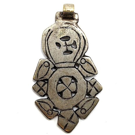 7 E303YBL rear UP copy 7 E303YBL rear UP copy