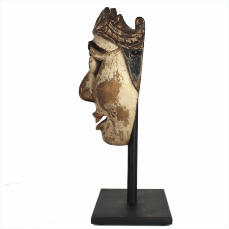 5 1316ZLS Dalem Lombok stand FACE L 5 1316ZLS Dalem Lombok stand FACE L