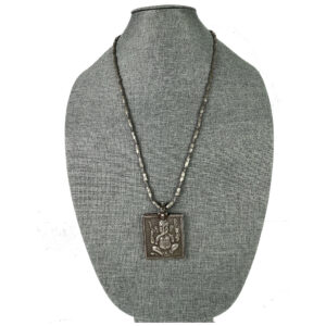 Antique/Vintage Seated Ganesh Pendant (22038)